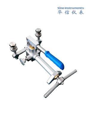 Stability /-0.05% F.S. Portable Hand Pump Calibrator for Accurate Air Media Calibration