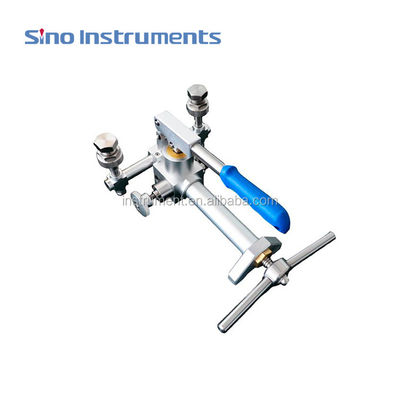 HS702 Portable Pneumatic Pressure Test Pump for Various Industrial Applications