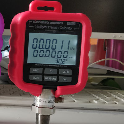 Accurate and Easy HS602 Intelligent Pressure Calibrator for Liquid Media Applications