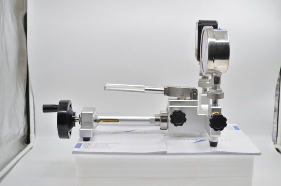 HS705 700bar Portable Manual Hydraulic Pressure Test Pump for Accurate Readings