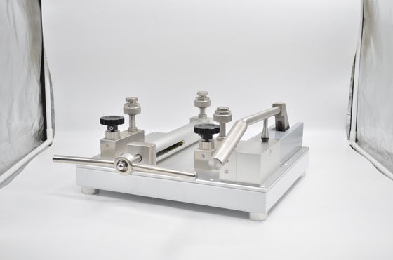 Air Work Medium HS721 Lab Pneumatic Pressure Calibrator Customized Performance