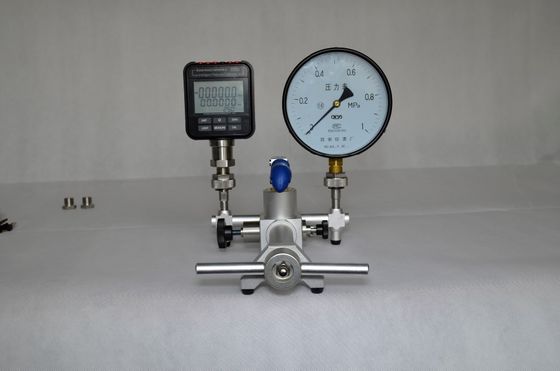 Professional L286*W198*H140 mm HS703 Lab Machine Pneumatic Pressure Gauge Calibrator