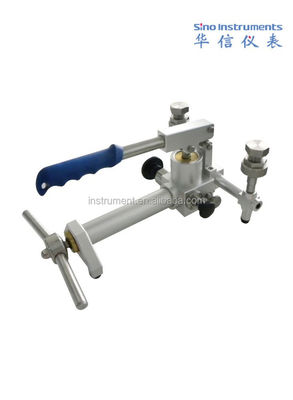 Efficiently Designed Pneumatic Pressure Comparison Pump with M20X1.5 Female Connector