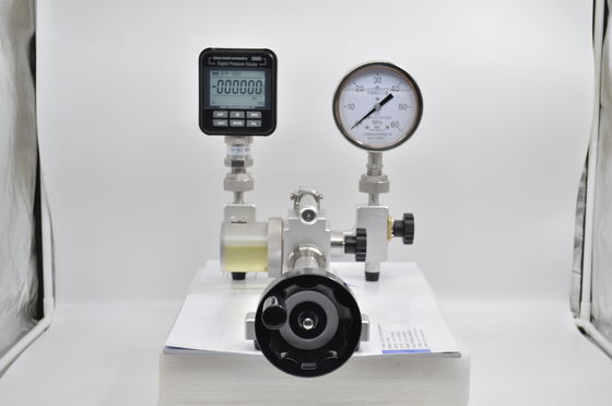 5kgs HS705 Hydraulic Pressure Comparison Pump with 0-700bar Pressure Range