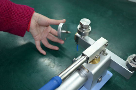 OEM Supported HX673A Manual Pneumatic Air Pressure Calibrator Pressure Range -0.95-60 bar