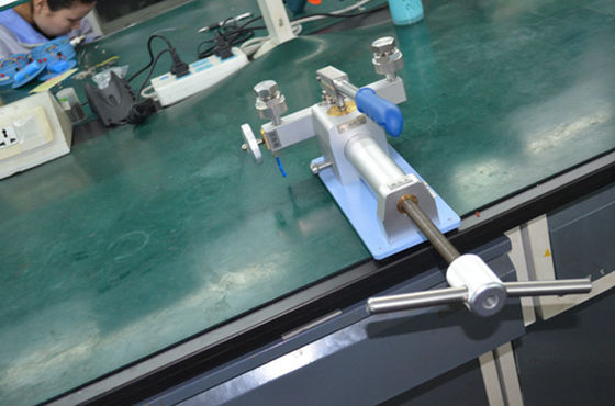 OEM Supported HX673A Manual Pneumatic Air Pressure Calibrator Pressure Range -0.95-60 bar