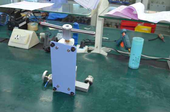 Compact AIR Vacuum Pressure Testing Equipment HX673A for Pressure Range -0.95- 60 bar