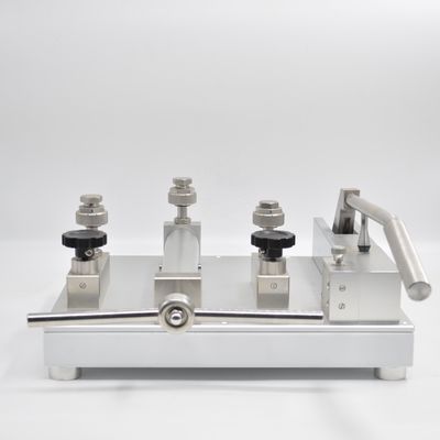 Accurate 60 Bar Gauge Calibration Pump HS721 for Pressure Range -0.95-60 bar and 14.8KGS