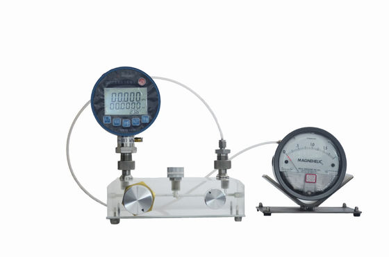 Industrial Grade Pneumatic Micro Pressure Comparison Pump -0.5-0.5 bar for Heavy-Duty