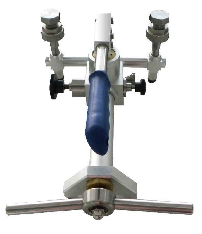Stability /-0.05% F.S. Portable Hand Pump Calibrator for Accurate Air Media Calibration